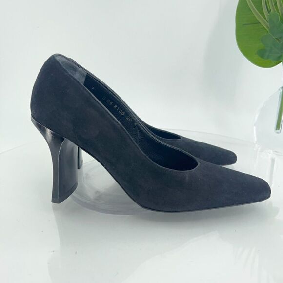 Robert Clergerie France Women's Pump Size 7 Square Toe Heel Black Suede Shoe - Picture 3 of 16